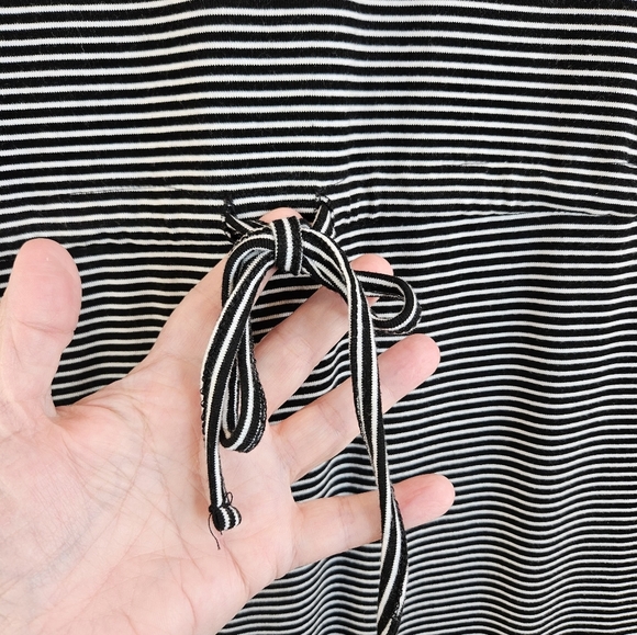 Sweet Salt Black & White Striped Drawstring Pockets Modest Summer Dress sz L. - Picture 5 of 12